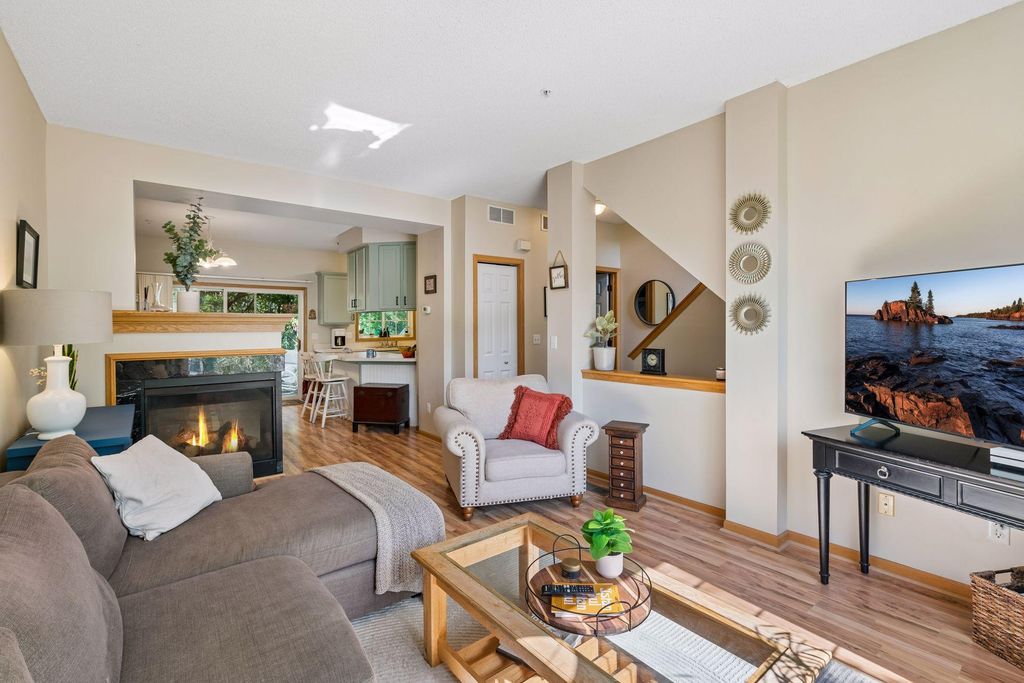 8829 Brunswick Path 1204, Inver Grove Heights, MN 55076 — photo 3
