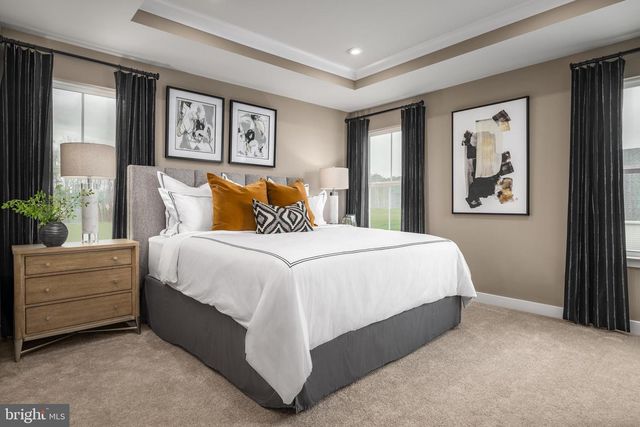 4785 DESTRIER ST, Ranson, WV 25438