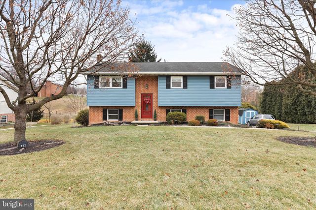 132 JAMESLEE DRIVE, Chambersburg, PA 17202
