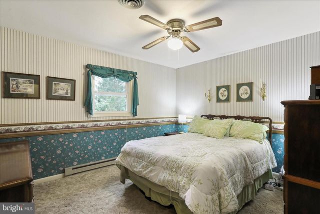 132 JAMESLEE DRIVE, Chambersburg, PA 17202