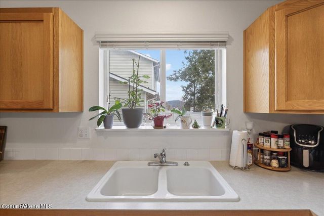 1444 W Timor AVE, Coeur D'alene, ID 83815