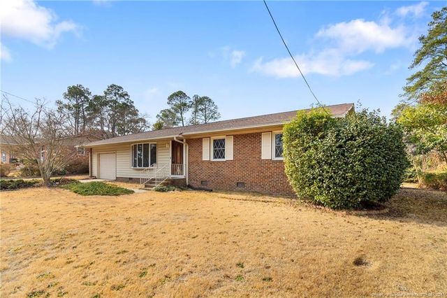 1438 Berriedale Drive, Fayetteville, NC 28304