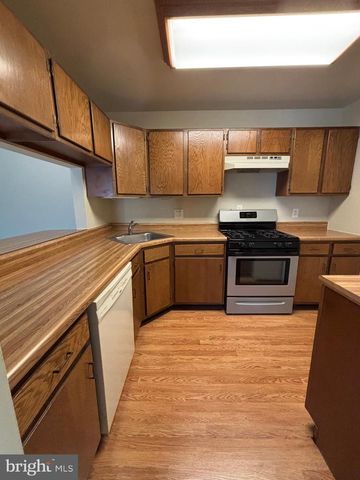 1116 DOGWOOD CT, Lansdale, PA 19446