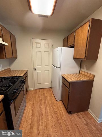 1116 DOGWOOD CT, Lansdale, PA 19446