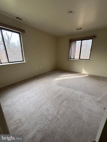 1116 DOGWOOD CT, Lansdale, PA 19446