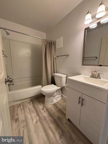 1116 DOGWOOD CT, Lansdale, PA 19446