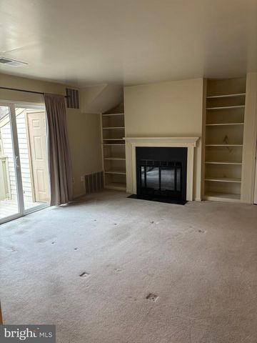 1116 DOGWOOD CT, Lansdale, PA 19446