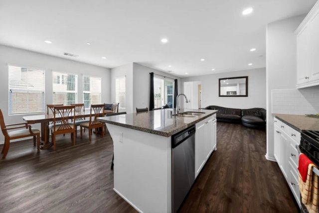 21641 Trail Ridge Drive, Escondido, CA 92029