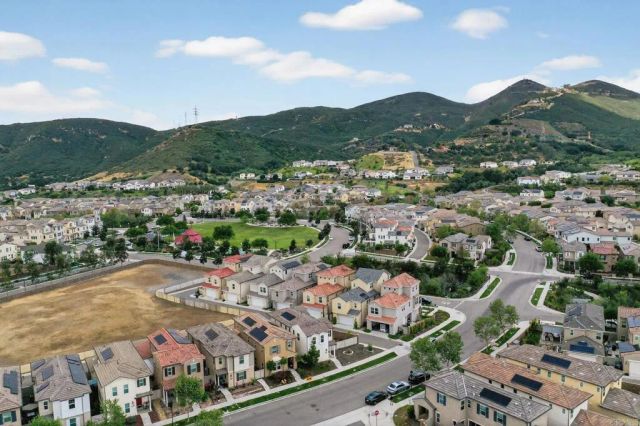 21641 Trail Ridge Drive, Escondido, CA 92029