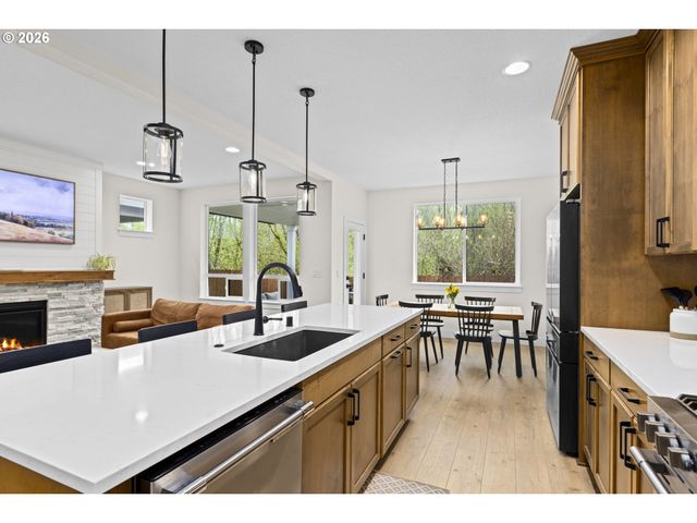 17405 Nw 7TH Ave, Ridgefield, WA 98642