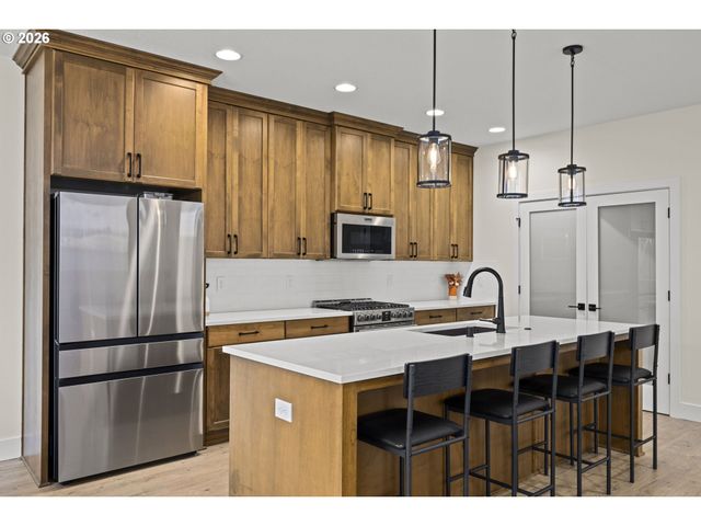 17405 Nw 7TH Ave, Ridgefield, WA 98642