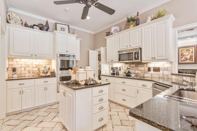 7443 WYNLAKES Boulevard, Montgomery, AL 36117