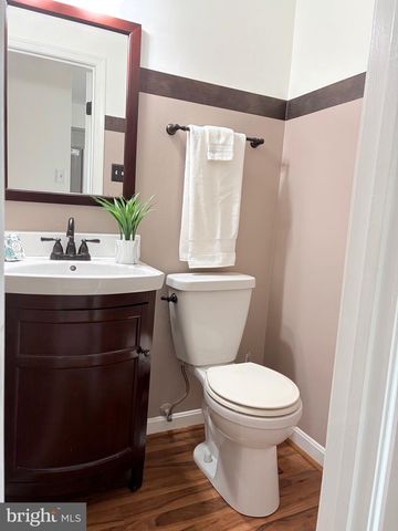 9609 CLOCKTOWER LN, Columbia, MD 21046