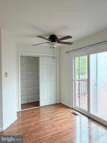 9609 CLOCKTOWER LN, Columbia, MD 21046