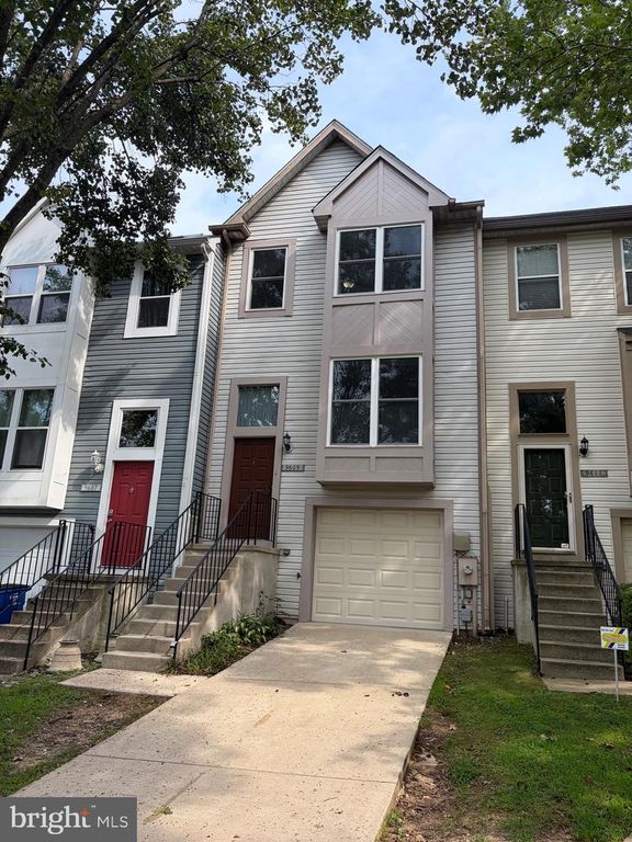 9609 CLOCKTOWER LN, Columbia, MD 21046