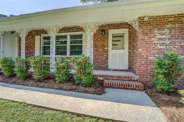 2474 West Road, Riverdale, GA 30296