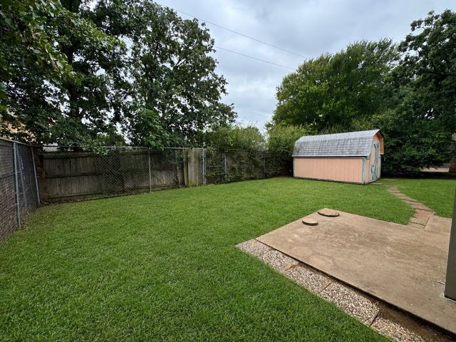 2812 Howard Court, Denton, TX 76209