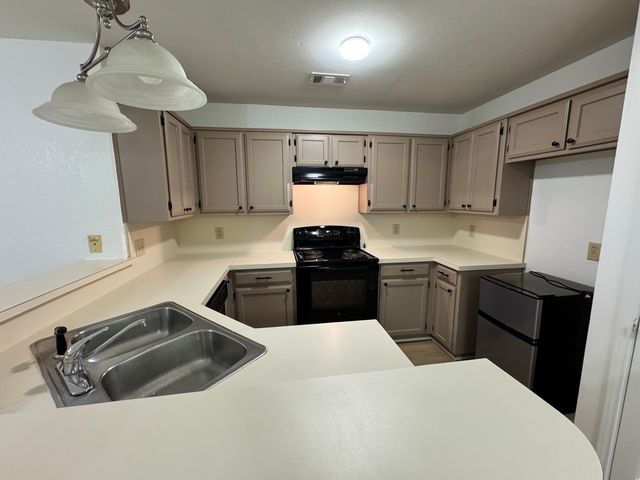 2812 Howard Court, Denton, TX 76209