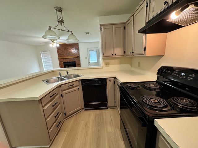 2812 Howard Court, Denton, TX 76209