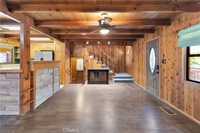 5744 Heath Creek Drive, Wrightwood, CA 92397