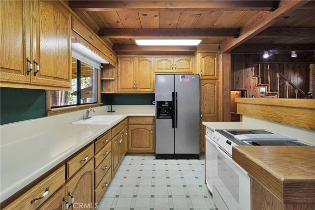 5744 Heath Creek Drive, Wrightwood, CA 92397