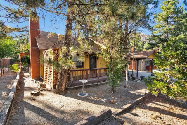 5744 Heath Creek Drive, Wrightwood, CA 92397