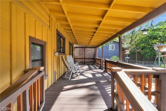 5744 Heath Creek Drive, Wrightwood, CA 92397