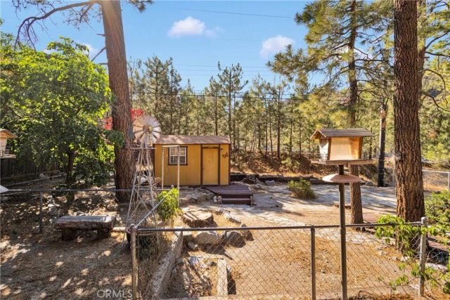 5744 Heath Creek Drive, Wrightwood, CA 92397