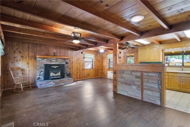 5744 Heath Creek Drive, Wrightwood, CA 92397