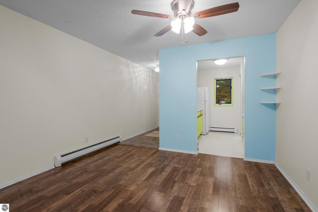 4106 Robin Hood Lane, Traverse City, MI 49684