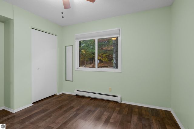 4106 Robin Hood Lane, Traverse City, MI 49684