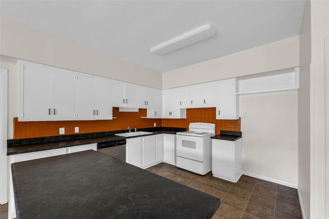 2527 Avenue G, Rosenberg, TX 77471