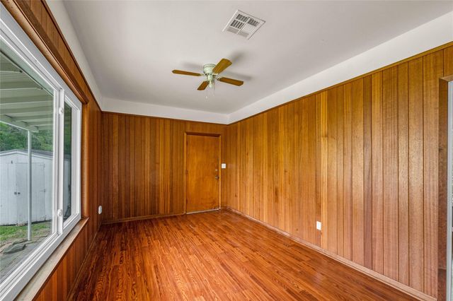 2527 Avenue G, Rosenberg, TX 77471