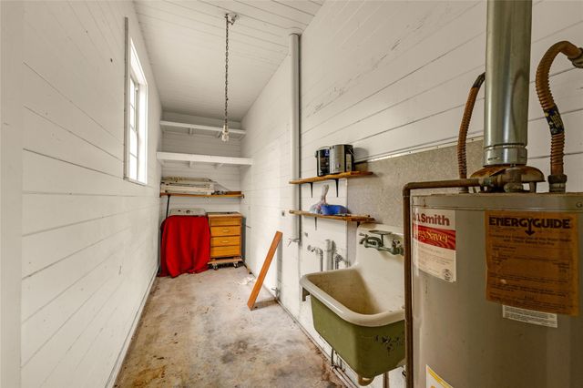 2527 Avenue G, Rosenberg, TX 77471