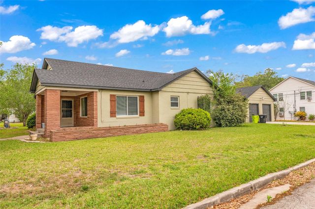 2527 Avenue G, Rosenberg, TX 77471