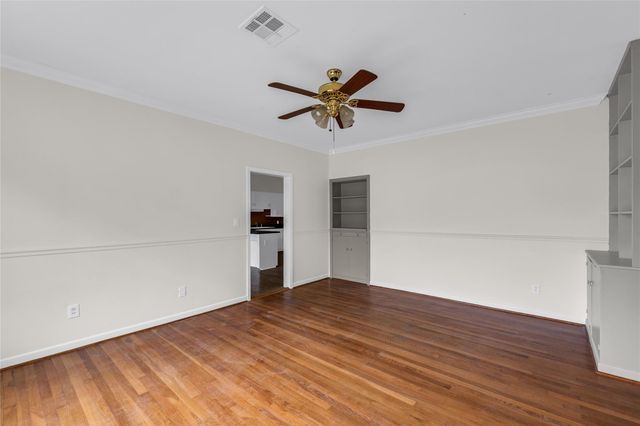 2527 Avenue G, Rosenberg, TX 77471