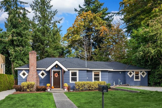 11020 SE 64th Street, Bellevue, WA 98006