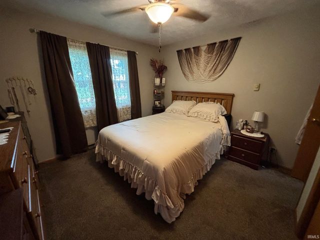 28903 Kehres Street, Elkhart, IN 46514