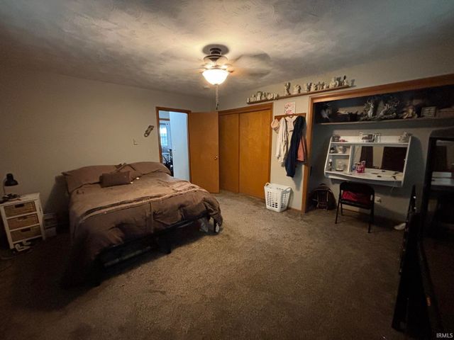 28903 Kehres Street, Elkhart, IN 46514
