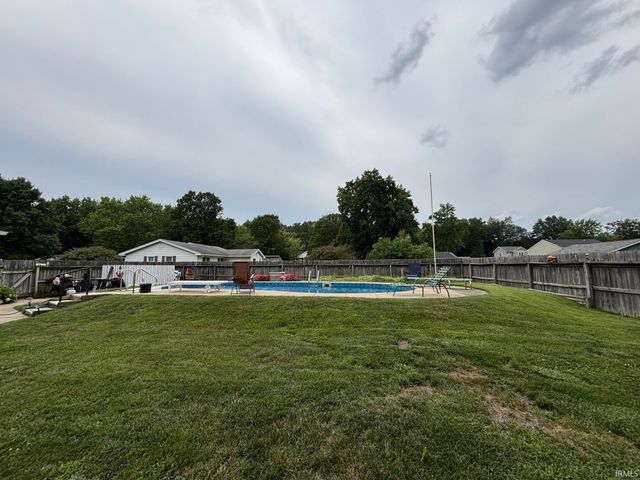 28903 Kehres Street, Elkhart, IN 46514
