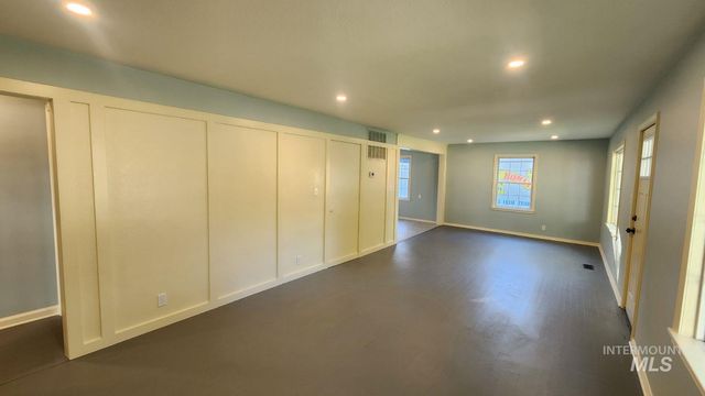 463 E Court St, Weiser, ID 83672