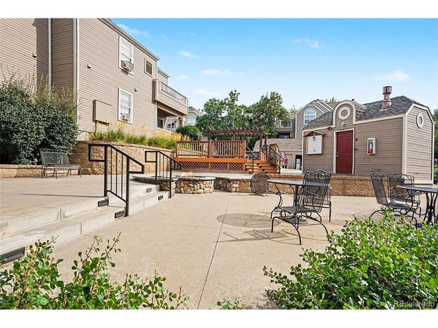 5706 W Asbury Pl 202, Lakewood, CO 80227