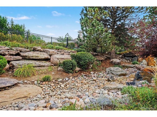 5706 W Asbury Pl 202, Lakewood, CO 80227