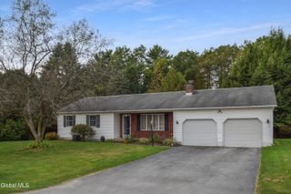 41 Hidden Hills Drive, Queensbury, NY 12804