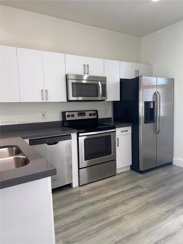 8807 NW 76th Drive, Tamarac, FL 33321