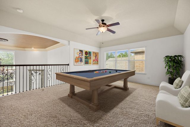 27 Tioga Place, The Woodlands, TX 77375