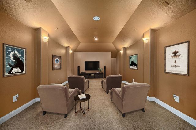 27 Tioga Place, The Woodlands, TX 77375