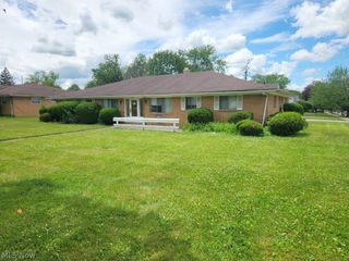 419 Center Road, Bedford, OH 44146
