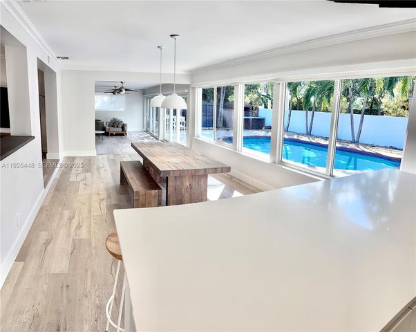 19340 NE 18th Ct, Miami, FL 33179