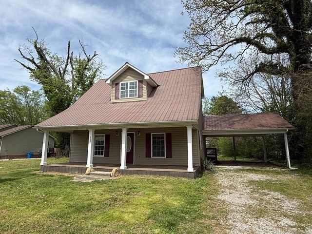 408 W High St, Manchester, TN 37355
